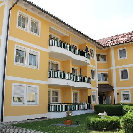 Apartment 2 Zimmer Kursuite *